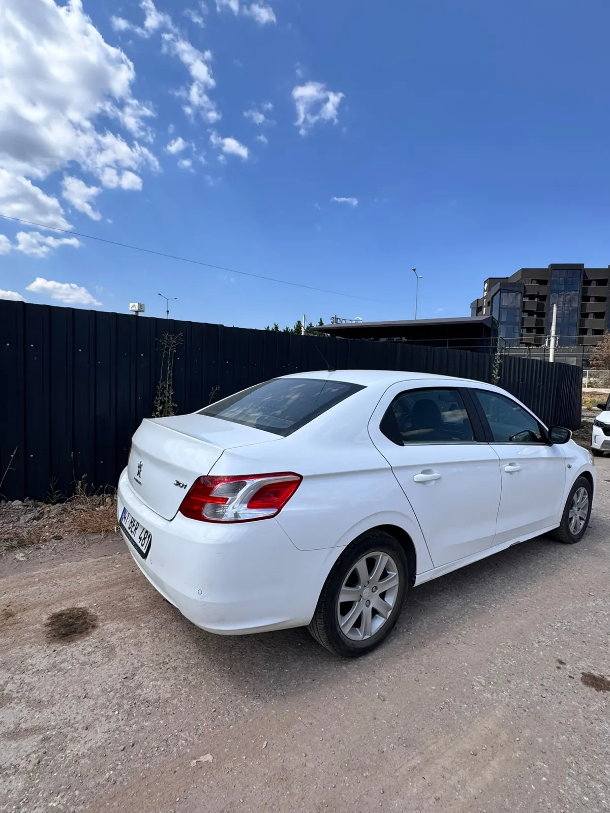 Sahibinden Keyfe Keder Çıtır Hasarlı Peugeot 301 — küçük resim 5