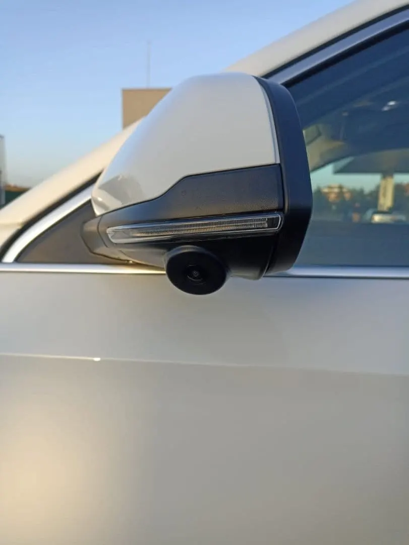 TOGG T10X BEYAZ SUV ELEKTRİKLİ YERLİ ARAÇ UZUN MENZİLLİ NEREDEYSE SIFIR KM  — küçük resim 4