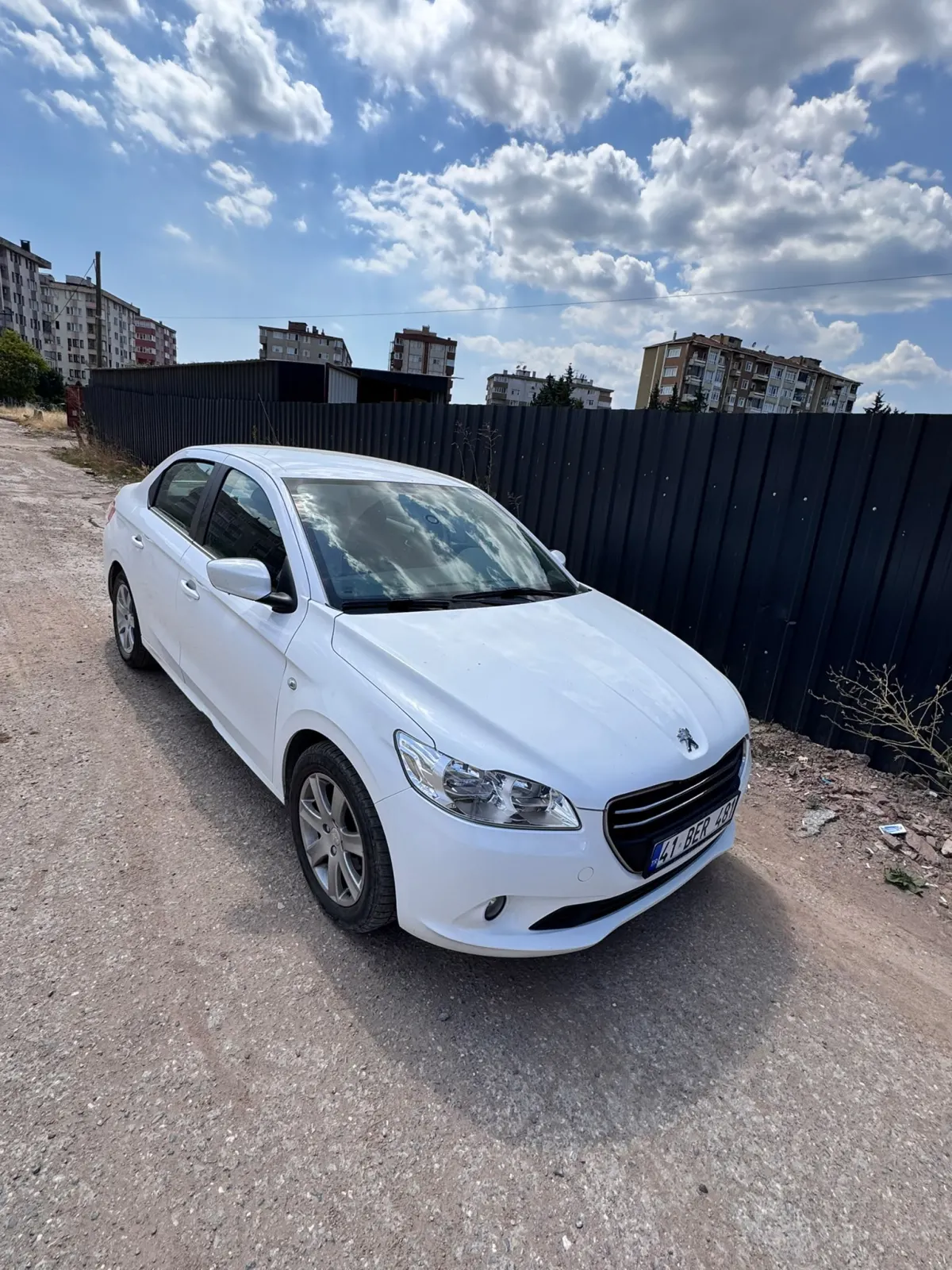 Sahibinden Keyfe Keder Çıtır Hasarlı Peugeot 301 — küçük resim 4