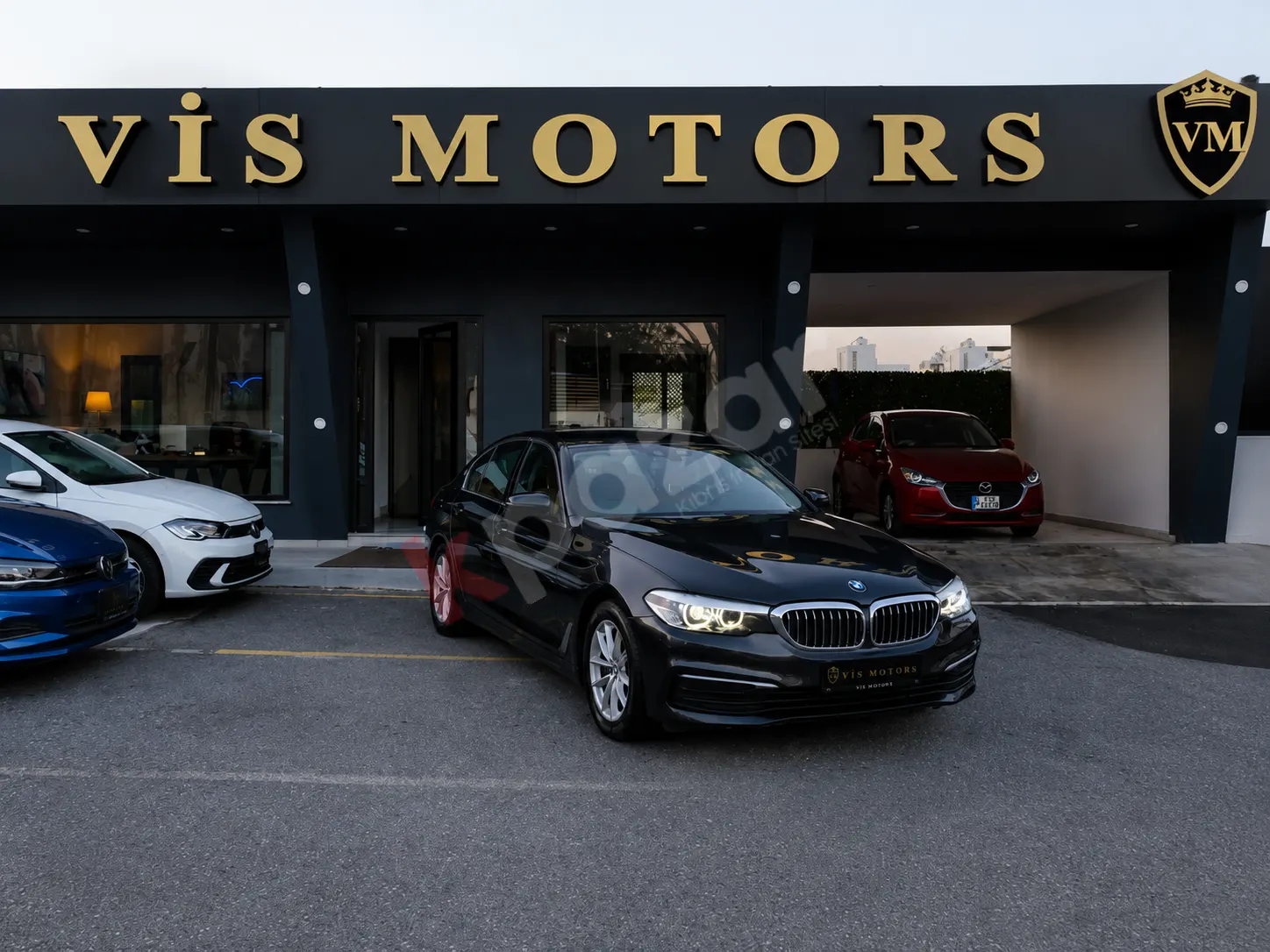 2019 Model Otomatik BMW 5 Serisi — küçük resim 2