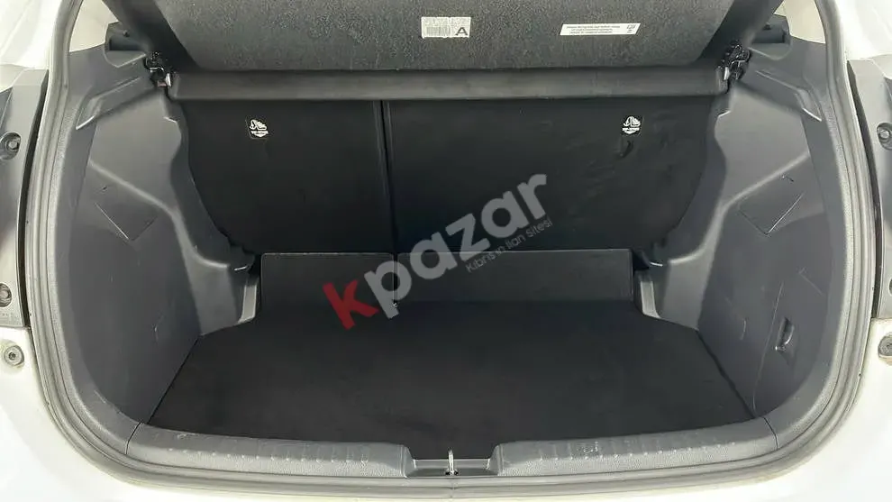SAHİBİNDEN TEMİZ KULLANILMIŞ MAZDA 2 - 1.5 AGILE HEV HATCHBACK KASA — küçük resim 7
