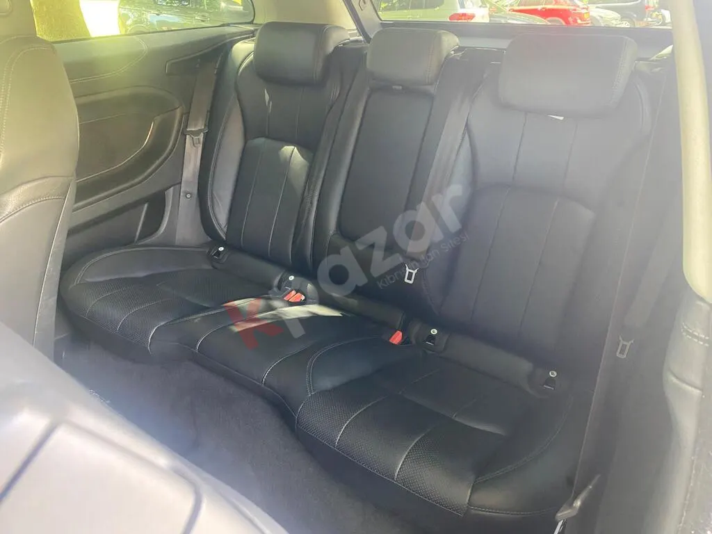 2016 Model Land Rover Range Rover Evoque 2.0 TD4 SE Tech Auto 4WD Euro 6 (s/s) 3dr — küçük resim 10